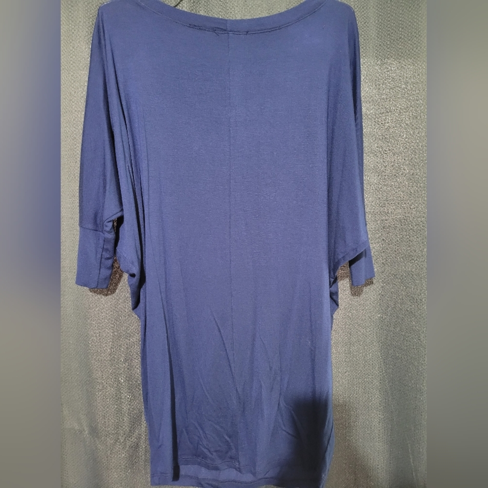 Blouse - Picture 2 of 2